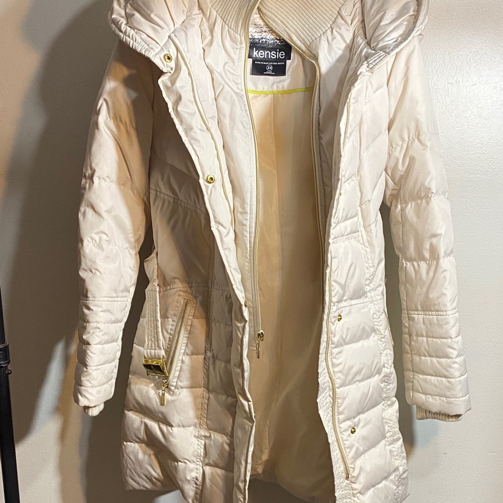 Kensie Women's Off-White Puffer Coat